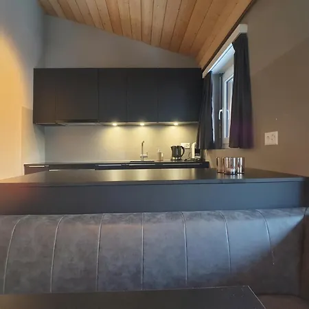 Apartamento Amici 17 *